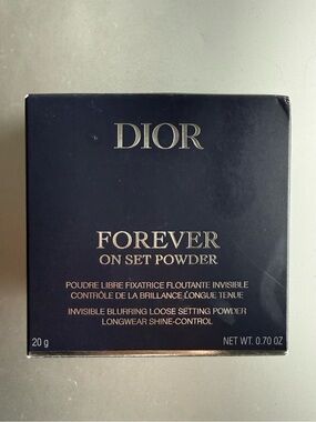 Dior Forever On Set Powder Translucent Loose Finishing Powder in color Medium 03